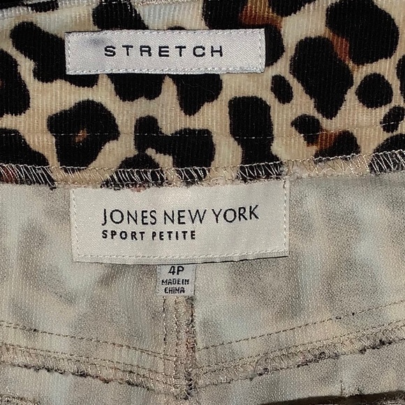 Jones NY Stretch Animal Print Skirt Sz 4P - Picture 4 of 5